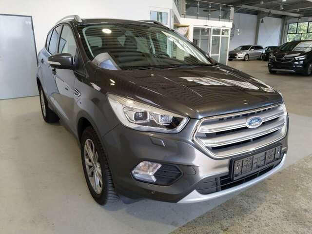 Left hand drive FORD KUGA 4x4 Titanium Auto Xen Navi