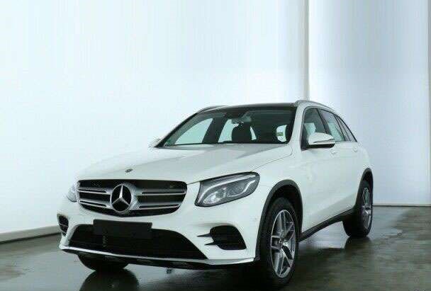 Left hand drive MERCEDES GLC  250 4M AMG Aut Spanish reg