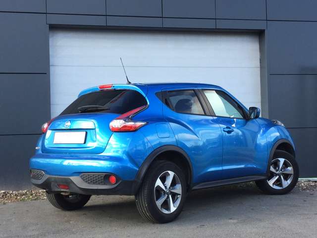 Left hand drive NISSAN JUKE 1.6i 2WD Acenta Xtronic