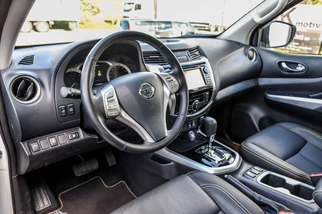 left hand drive NISSAN NAVARA (02/02/2019) -  