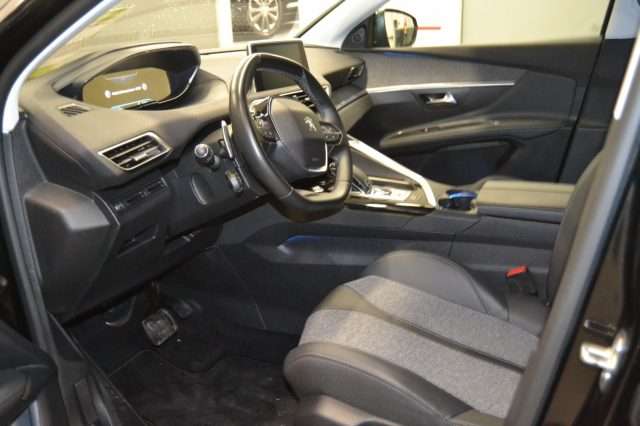 left hand drive PEUGEOT 3008 (01/07/2019) -  