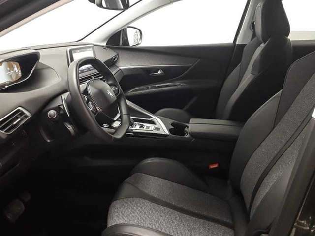 Left hand drive car PEUGEOT 3008 (01/04/2020) - 