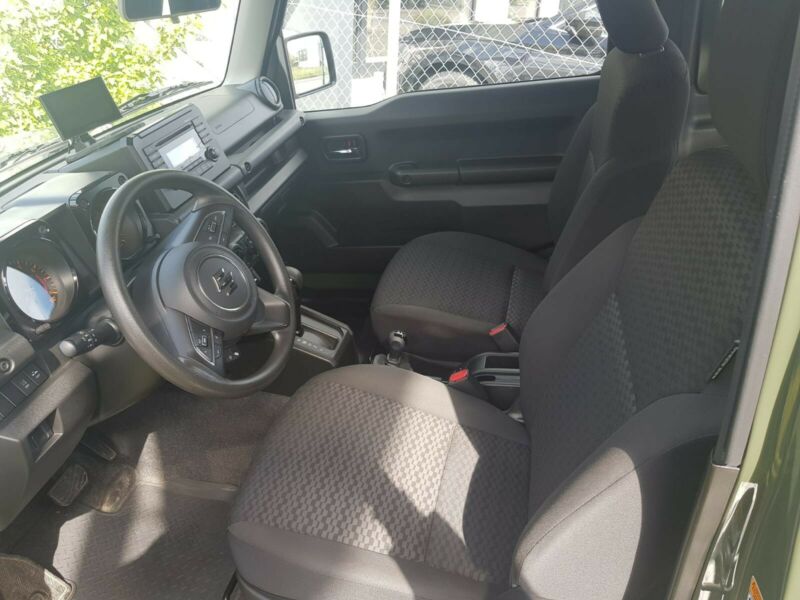 Left hand drive car SUZUKI JIMNY (00/00/18) - 