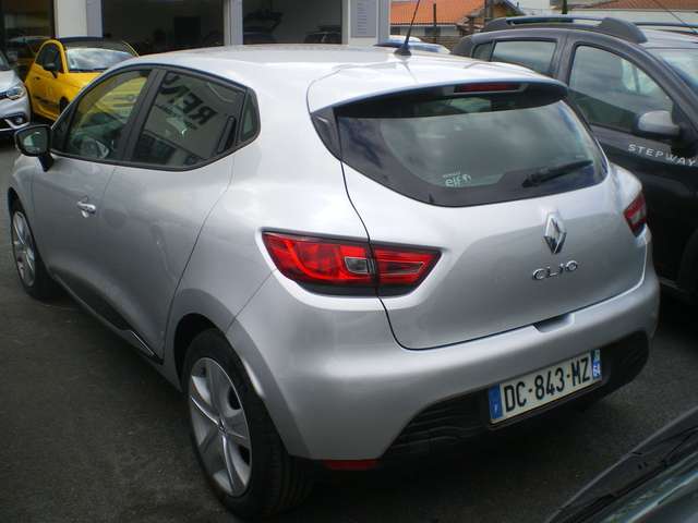 RENAULT CLIO (00/00/0) - 