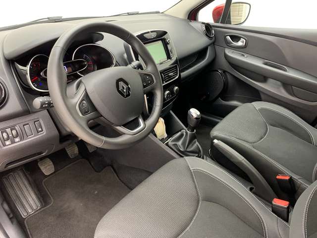 Left hand drive car RENAULT CLIO (00/03/9) - 