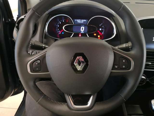 RENAULT CLIO (00/06/9) - 