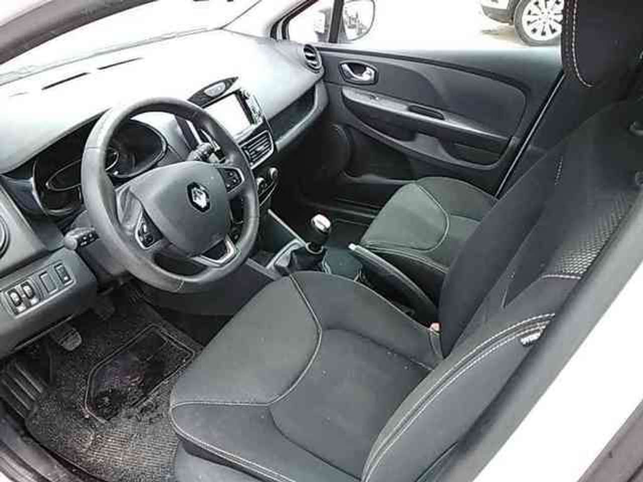 RENAULT CLIO (00/03/8) - 