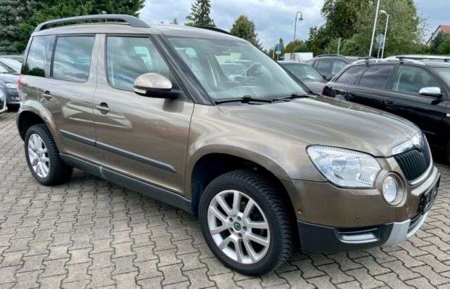 lhd SKODA YETI (01/04/2010) - 