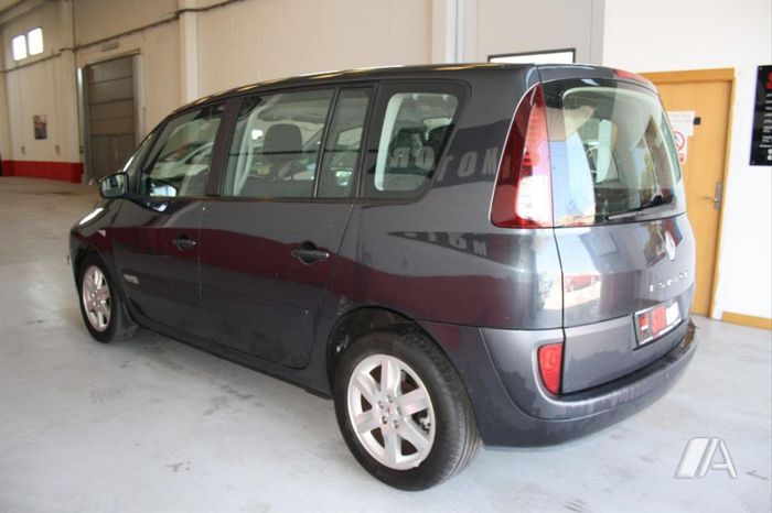 RENAULT ESPACE (01/03/2010) - 