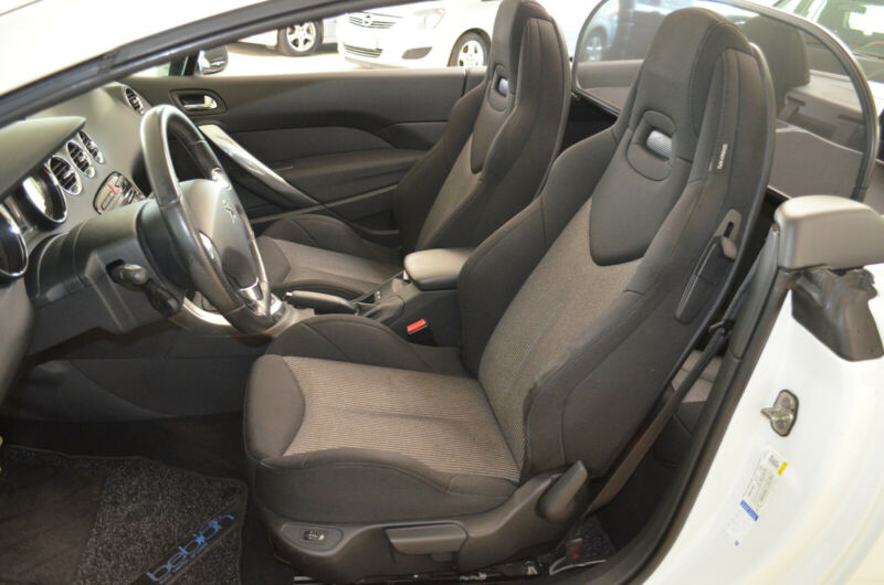 PEUGEOT 308CC (01/04/2013) - 