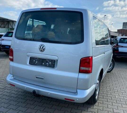 lhd car VOLKSWAGEN CARAVELLE (01/04/2011) - 