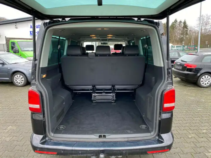 lhd car VOLKSWAGEN CARAVELLE (01/04/2013) - 