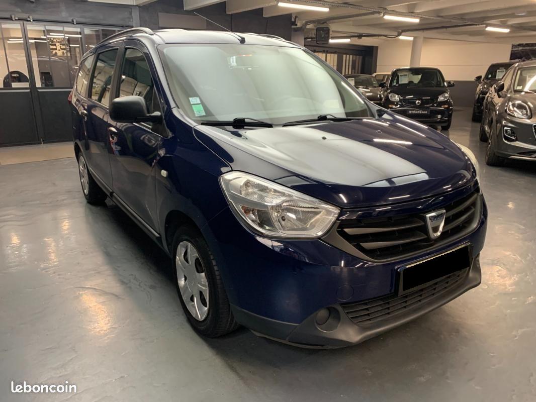 Left hand drive DACIA LODGY 7 SEATS DCI LAUREATE FRENCH REG