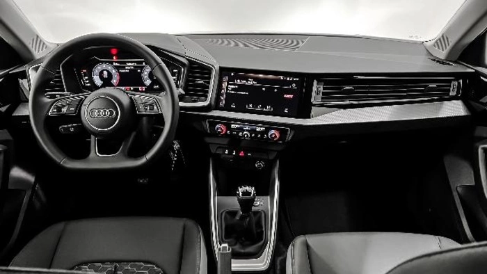 Left hand drive car AUDI A1 (01/03/2019) - 