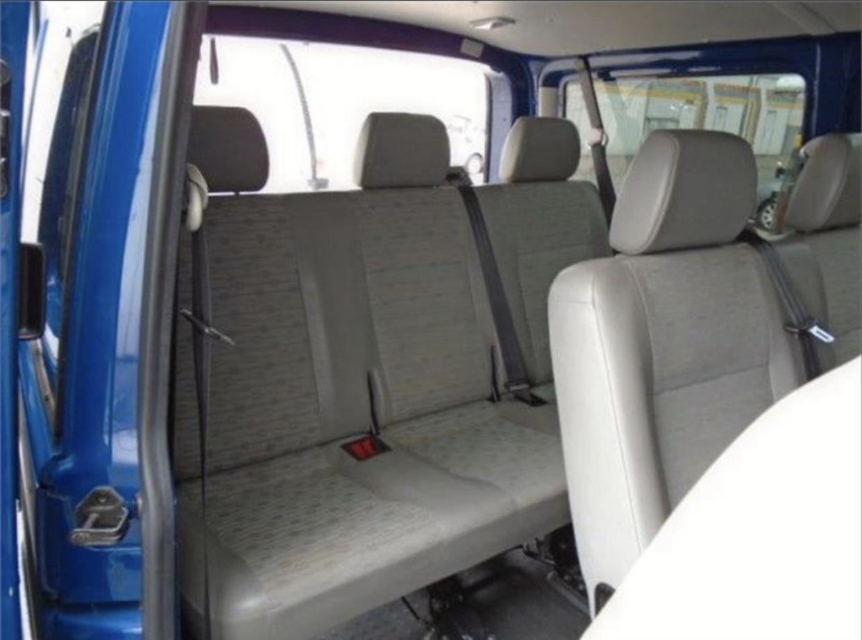 left hand drive VOLKSWAGEN TRANSPORTER (01/04/2010) -  