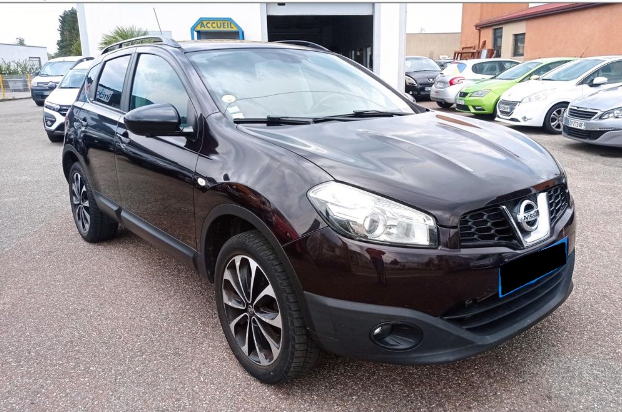 Left hand drive NISSAN QASHQAI 1.6 dci all-mode 360 4x4 130 FRENCH REG