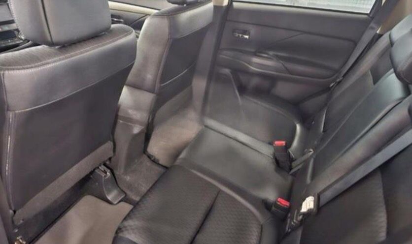 left hand drive MITSUBISHI OUTLANDER (01/04/2015) -  