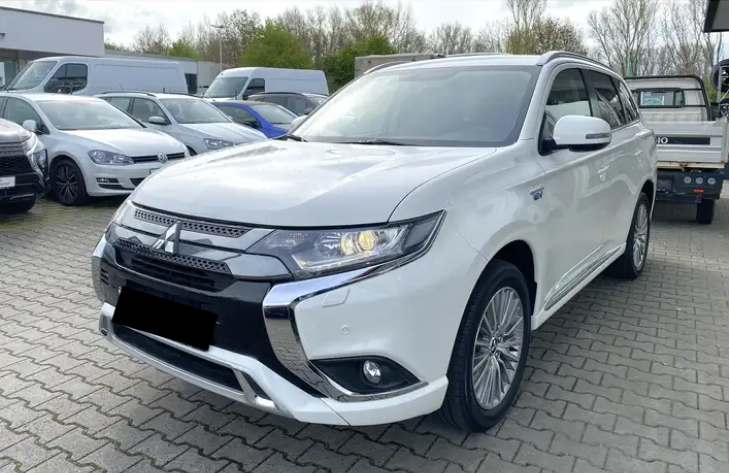 lhd MITSUBISHI OUTLANDER (01/01/2021) - 