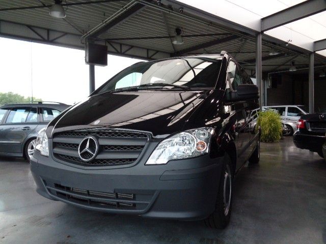 MERCEDES VITO (01/04/2013) - 