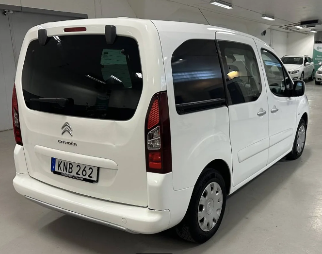 Left hand drive CITROEN BERLINGO Multispace 1.6 HDi Aut. 