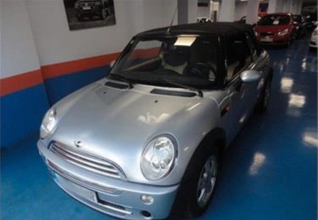 left hand drive MINI COOPER (01/05/2006) -  