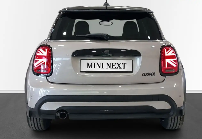 Left hand drive car MINI COOPER (01/03/2023) - 