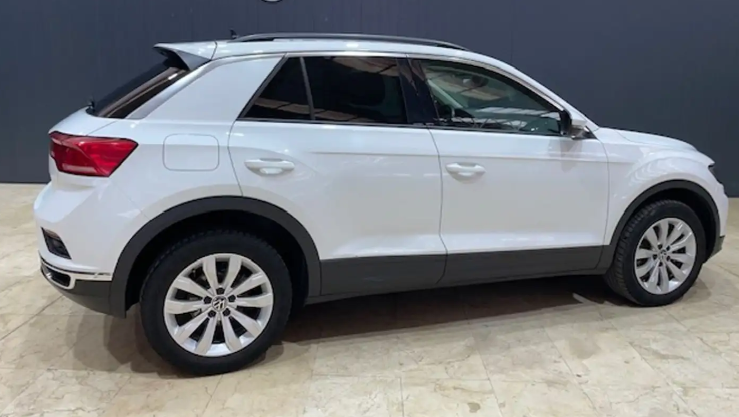 VOLKSWAGEN T-ROC (01/05/2021) - 