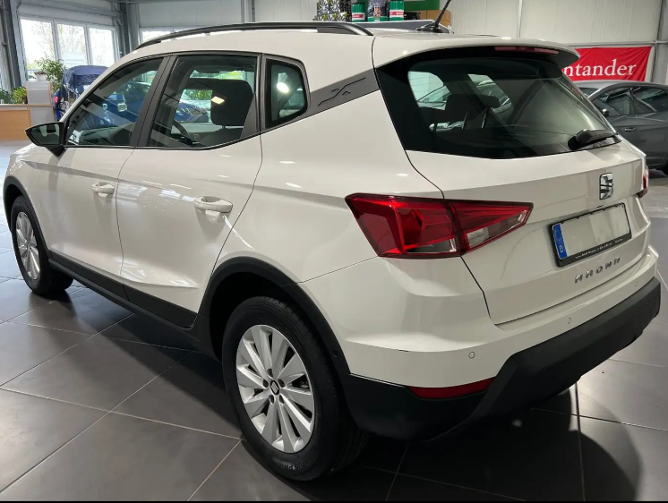 SEAT ARONA (01/12/2018) - 