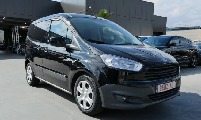 Left hand drive FORD TRANSIT 1.0i 100pk Trend Lichte 