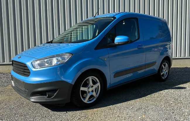 Left hand drive FORD TRANSIT Courier 1.0