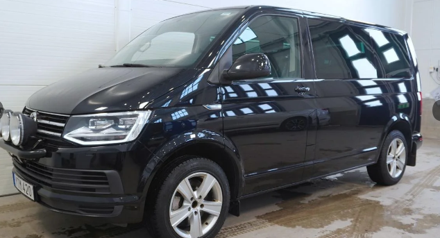 Left hand drive VOLKSWAGEN MULTIVAN T6 2.0 204HP 7 SEATS 4MOTION FRENCH REG