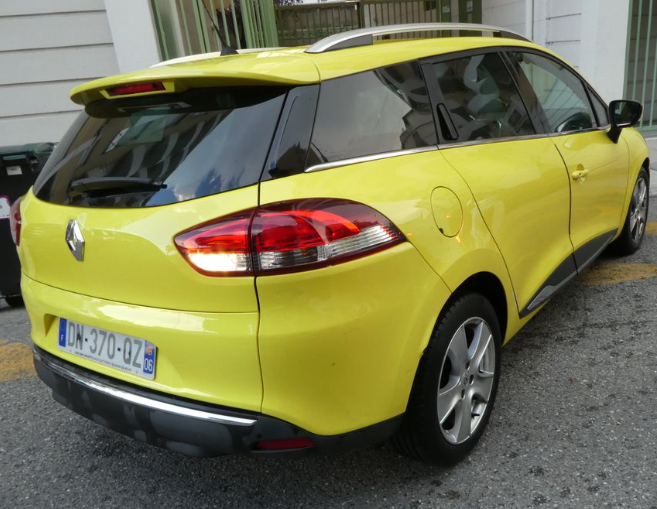Lhd RENAULT CLIO (01/01/2016) - YELLOW 