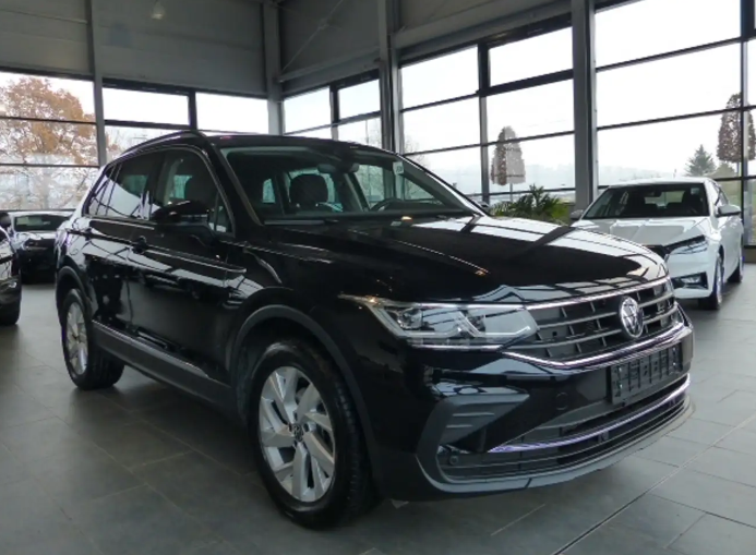 VOLKSWAGEN TIGUAN (01/11/2022) - 