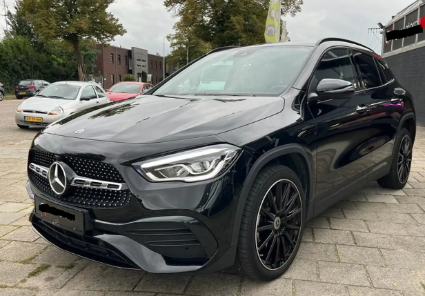 lhd MERCEDES GLA (01/03/2022) - 