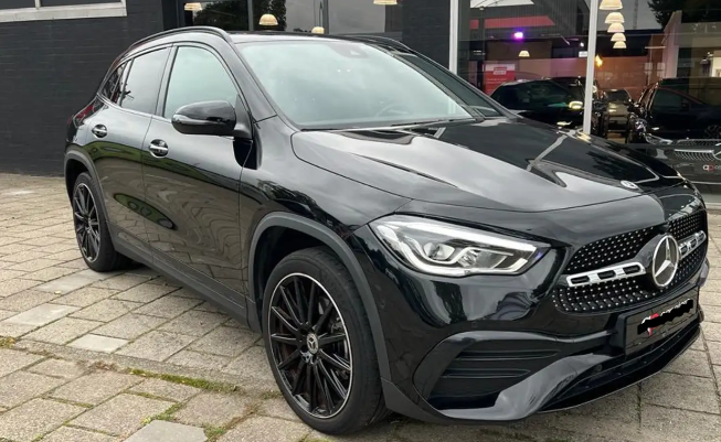 MERCEDES GLA (01/03/2022) - 