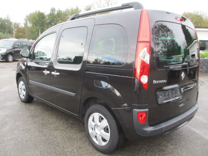 Left hand drive car RENAULT KANGOO (01/04/2013) - 