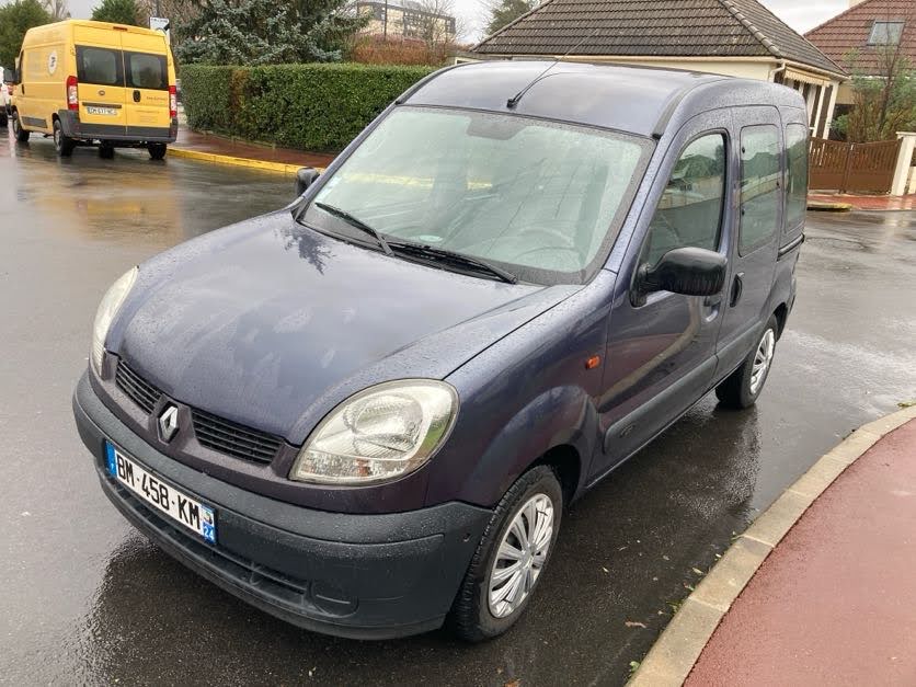 RENAULT KANGOO (01/04/2005) - 