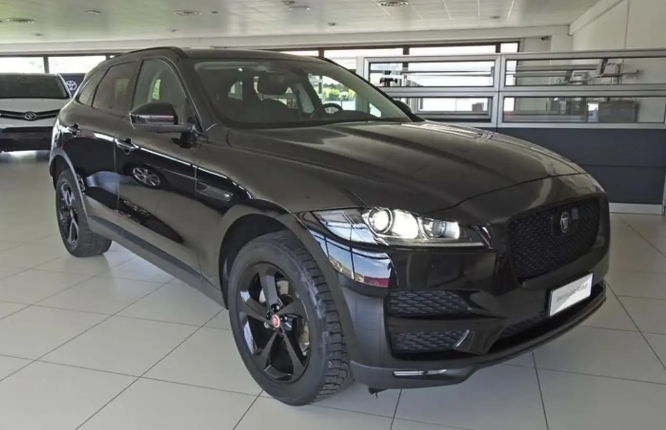 Left hand drive JAGUAR F-PACE 2.0 D 180 CV AWD aut. Prestige