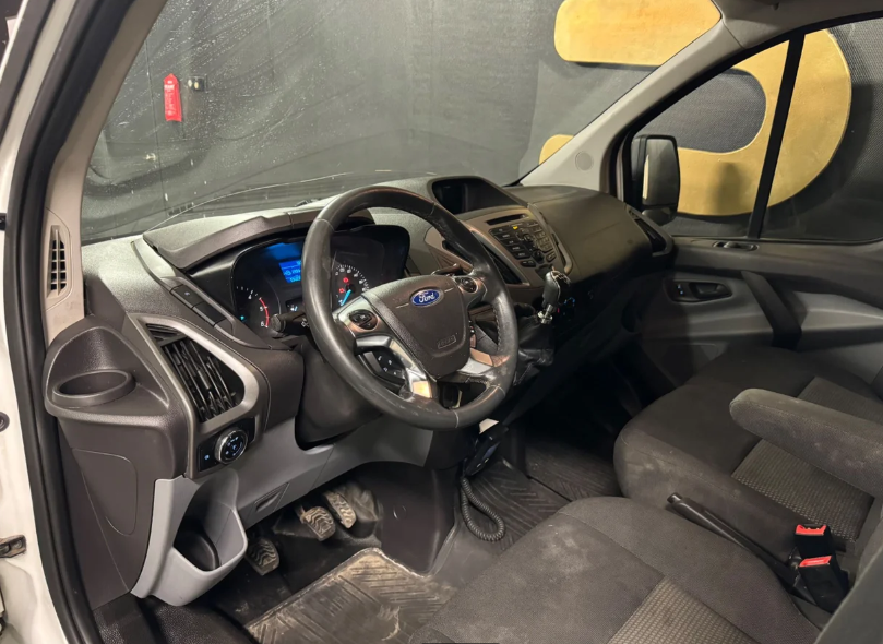 Left hand drive car FORD TRANSIT (10/02/2016) - 