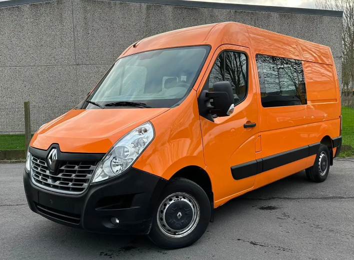 Left hand drive RENAULT MASTER Double cab