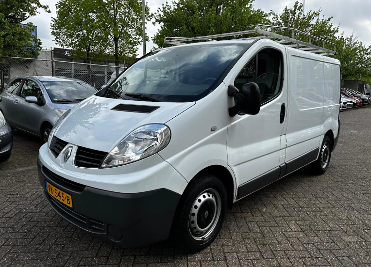 lhd RENAULT TRAFIC (01/08/2014) - 