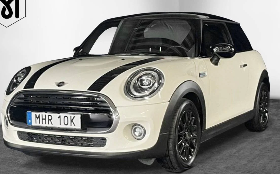 Left hand drive MINI COOPER 1.5 PEPPER 