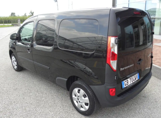 Left hand drive car RENAULT KANGOO (01/07/2020) - 