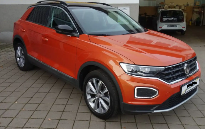 Left hand drive VOLKSWAGEN T-ROC TDI DSG 17