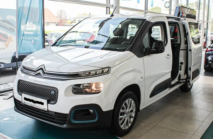 Left hand drive CITROEN BERLINGO  Feel XL