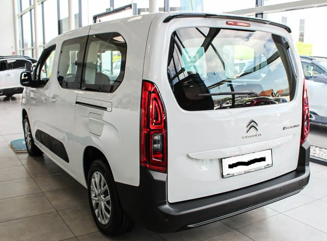 Left hand drive CITROEN BERLINGO  Feel XL