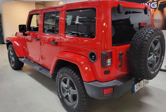 Left hand drive JEEP WRANGLER Unlimited 2.8 4WD 
