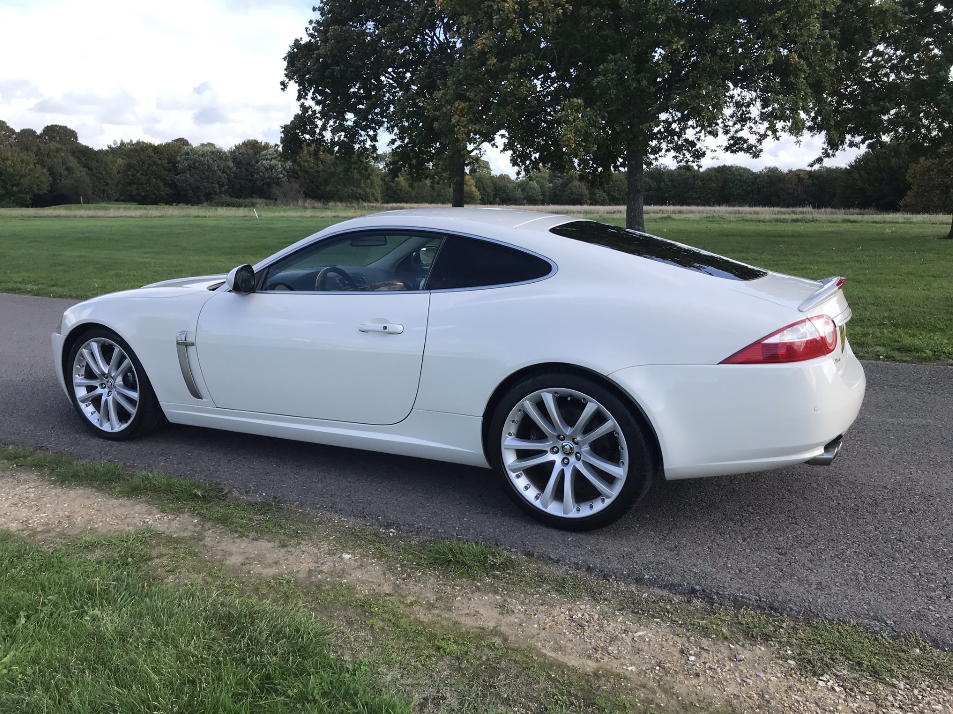 Left hand drive JAGUAR XKR XKR 4.2