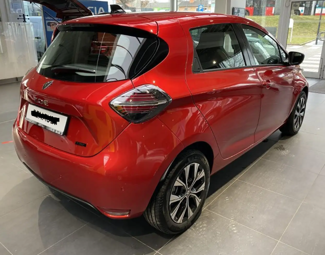 lhd car RENAULT ZOE (01/12/2022) - 