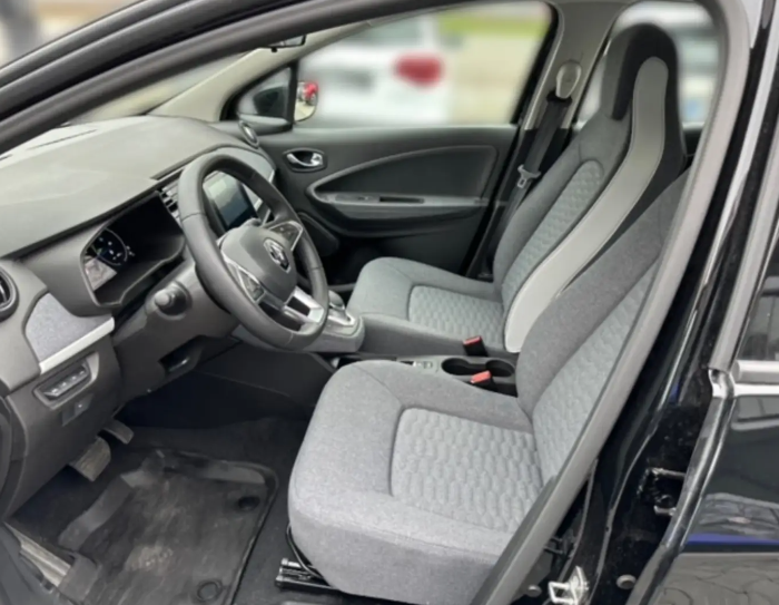 left hand drive RENAULT ZOE (01/03/2023) -  